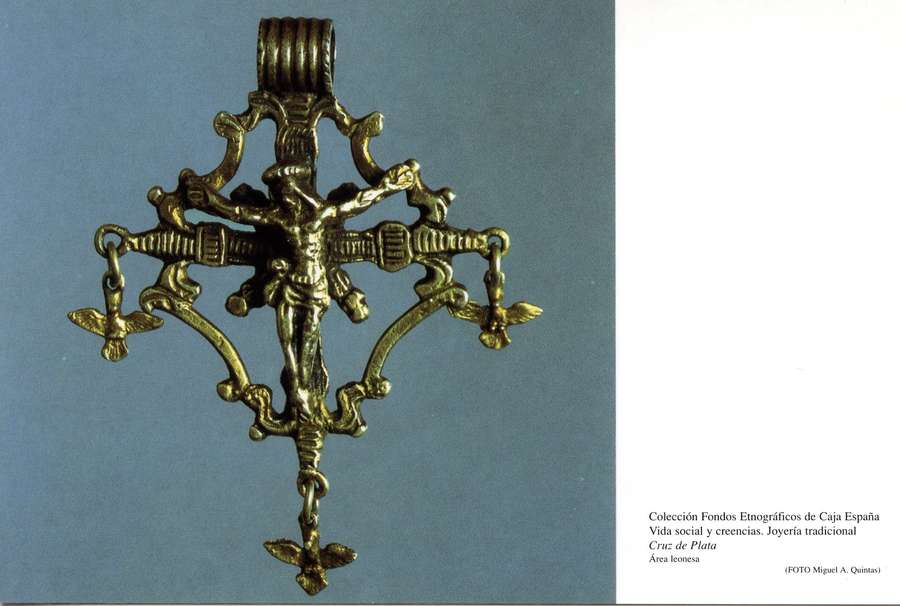 Cruz de plata