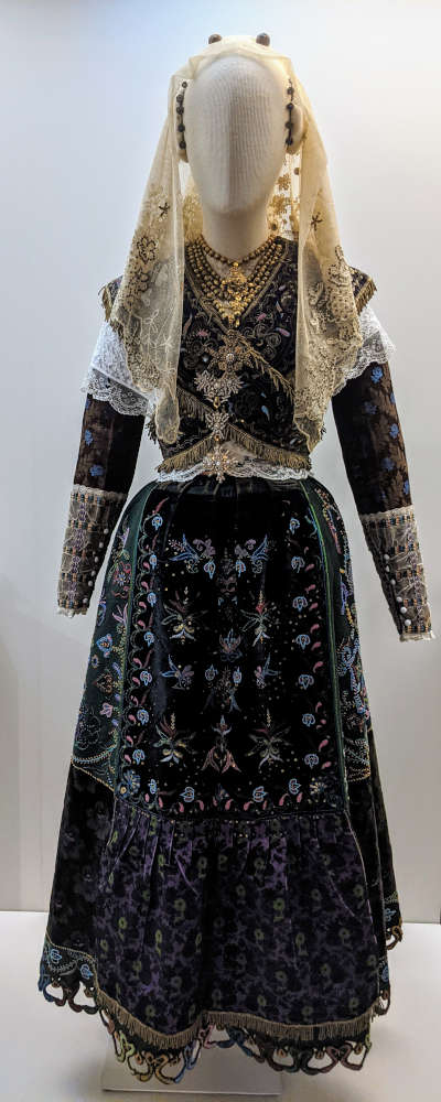 Traje charro femenino